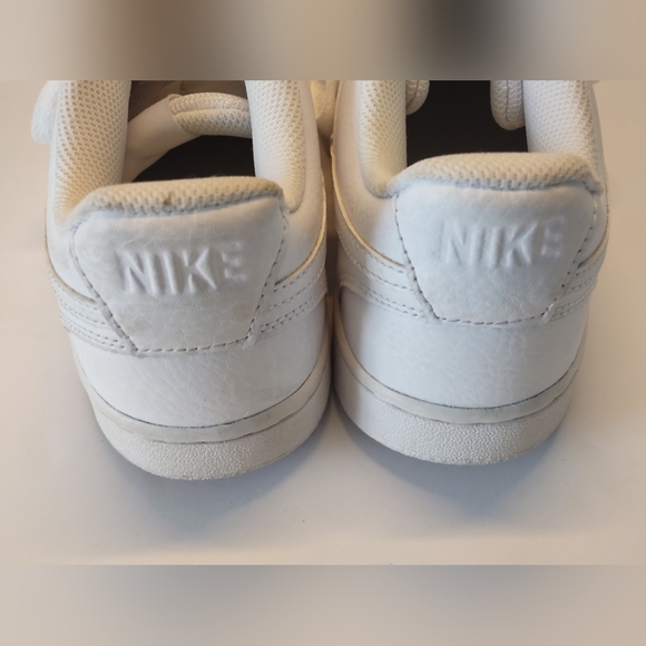 Nike Court Vision CD5434-100 White Lace Up Low Top Sneaker - Picture 5 of 8